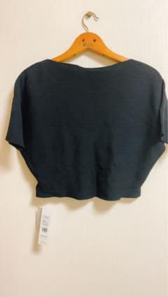 新品　カットソーIのサムネイル