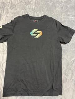 Luka Jordan Tシャツ 黒　バスケットボール　NIKE ウェア　ルカのサムネイル