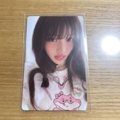 ILLIT イロハ トレカ MAMIHLAPINATAPAI封入トレカ - メルカリ