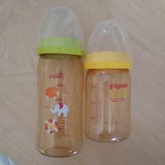 美品  母乳実感 哺乳瓶 ピジョンのサムネイル