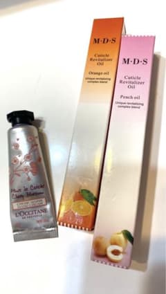 ネイルオイル♡ロクシタンハンドクリーム付きのサムネイル