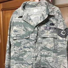 最終値下げ 迷彩服 上下セット 放出品  払い下げ サバゲ ミリタリー コスプレのサムネイル