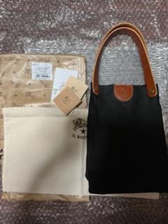 本日値下げ　IL BISONTE イルビゾンテ　ハンドバッグのサムネイル