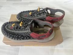 美品　KEEN UNEEK 26.5㎝のサムネイル