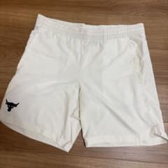 UNDER ARMOUR Project Rock ショートパンツのサムネイル