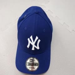 NEW ERA　9FORTY　青✕白のサムネイル