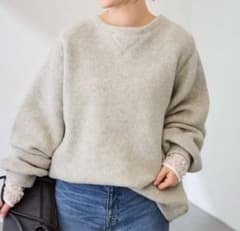 最終値下げ　SEEALL シーオール　OVERSIZED ARMOR SWEAT 最終値下げ SEEALL シーオール OVERSIZED ARMOR SWEAT - メルカリ