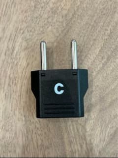 【海外用電源変換プラグ】Cタイプ シングルコンセントタイプ 10A-250Vのサムネイル