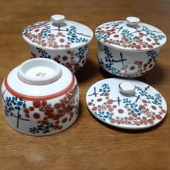 九谷焼　蓋付き　来客用　湯飲み茶碗　3客のサムネイル