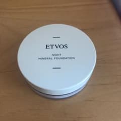ETVOS エトヴォス ナイトミネラルファンデーションのサムネイル
