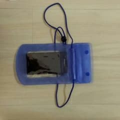 完全携帯防水ケース！スマホ、iPhone対応のサムネイル