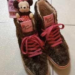 最終値下！VANS Disneyコラボスニーカーのサムネイル