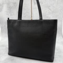 現行モデル Hush Tug トートバッグ 姫路レザー 本革 A4可 黒 - メルカリ