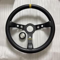 momo ステアリング モデル07 ブラックレザー 350mm - メルカリ