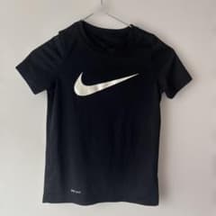 NIKE Dri-FIT Tシャツ ブラック ロゴプリントのサムネイル