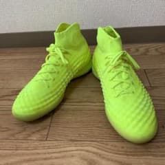 NIKE ナイキ マジスタ　TFのサムネイル