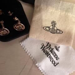 Vivienne Westwood オーブ ドロップピアスのサムネイル