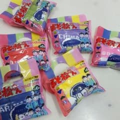 おそ松さん ペットボトルカバーのサムネイル