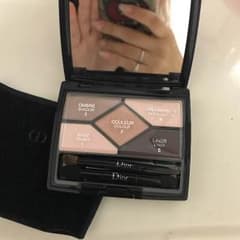 Dior ディオール アイシャドウのサムネイル