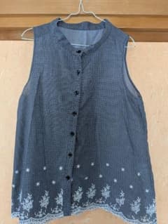 omico ノースリーブ チュニック 刺繍のサムネイル