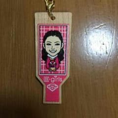 石井杏奈  羽子板のサムネイル