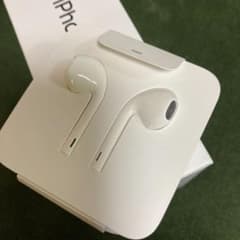 iPhone 純正イヤホンのサムネイル