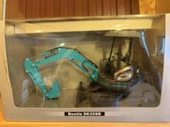 KOBELCO Beetle SK35SR 1/21 スケールモデル - メルカリ