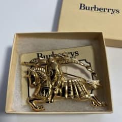 Burberrys ゴールド 馬のブローチ(バーバリープローサム) - メルカリ