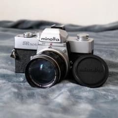 【値下げ中】ミノルタ　SR505　一眼レフフィルムカメラ　35ｍｍレンズ付きのサムネイル