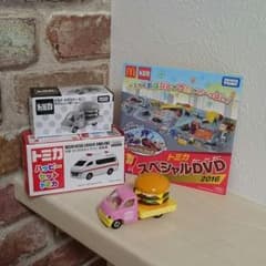 非売品トヨタタウンエースダブルバーガー セットのサムネイル