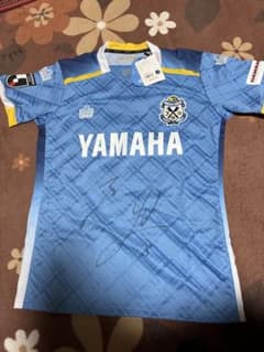 【森岡陸】サッカー選手サイン入りシャツ 森岡陸】サッカー選手サイン入りシャツ - メルカリ