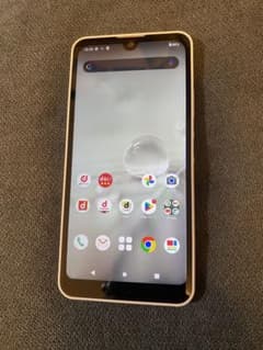 AQUOS wish2 ホワイト 64 GB docomoのサムネイル