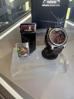 USJ限定時計、スパイダーマン　未使用品 USJ限定時計、シール、スパイダーマン、未使用品保証書付 - メルカリ