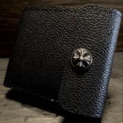 ラスト１個！！　ミドル　トラッカーウォレット　クロスボール　コンチョ　折り財布 ミドル トラッカーウォレット クロスボール コンチョ 折り財布 - メルカリ