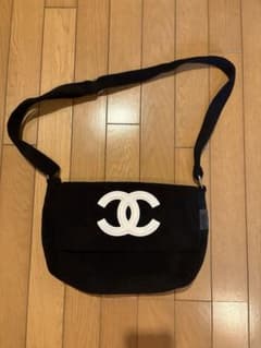 CHANEL ショルダーバッグ ノベルティ - メルカリ