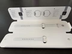 Apple Watch スポーツバンド 白純正品のサムネイル