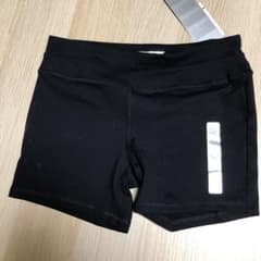 ショートパンツのサムネイル