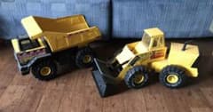 Tonka ホイールローダー 重機 ダンプカー トンカのサムネイル