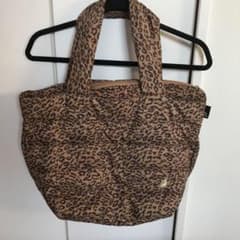 Rootote トートバッグ 豹柄　ダウン素材のサムネイル
