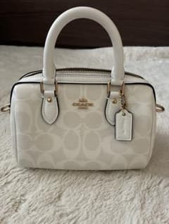 COACH ホワイト ショルダーバッグのサムネイル