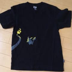 ポケモンＴシャツ  Ｓサイズ お値下げしました。ルナさん専用のサムネイル