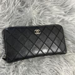 CHANEL ブラック 長財布　キルティング　キャビアスキンのサムネイル