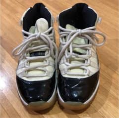 NIKE AIR JORDAN/ナイキ エアジョーダン 11 白黒のサムネイル