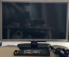 LG 液晶テレビ 22型 電源コード リモコン B-CASカード同梱 動作品のサムネイル