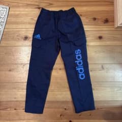 adidas アディダス カーゴパンツ ネイビー　キッズ　130のサムネイル