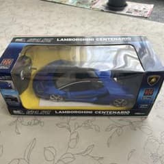 Lamborghini Centenario ラジコンカーのサムネイル