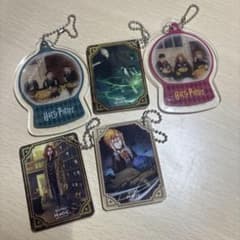 ハリー・ポッター アクリルキーホルダー 5個セット おまけ付き - メルカリ