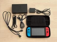 Nintendo Switch ネオンブルー/ネオンレッド 本体 中古のサムネイル