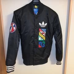 adidas originals スタジャンのサムネイル