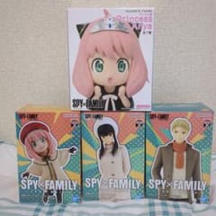 SPY×FAMILY フィギュア 4体セット - メルカリ